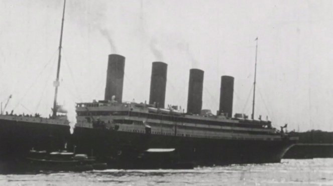 Titanic: Stories from the Deep - Photos