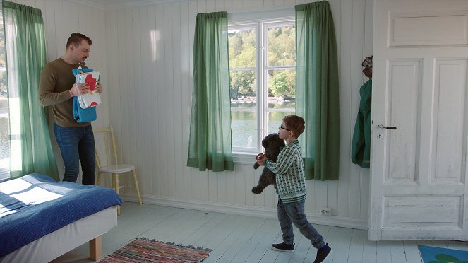 Brillebjørn på ferie - Kuvat elokuvasta - Julian Lorén Larsen
