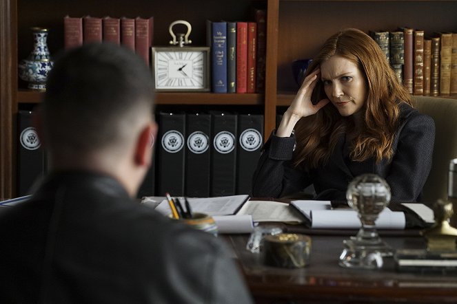 Scandal - A Traitor Among Us - De filmes - Darby Stanchfield