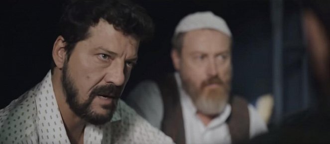 Milagro en la celda 7 - De la película - İlker Aksum