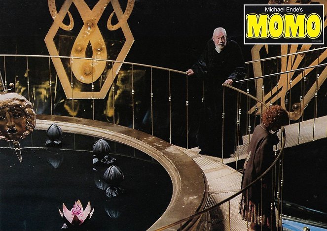Os Três Mundos de Momo - Cartões lobby - John Huston