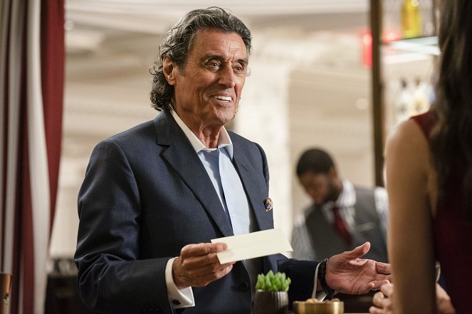 Law & Order: Special Victims Unit - Season 21 - I'm Going to Make You a Star - Van film - Ian McShane
