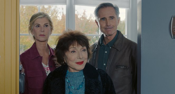 Joyeuse retraite ! - Z filmu - Michèle Laroque, Judith Magre, Thierry Lhermitte