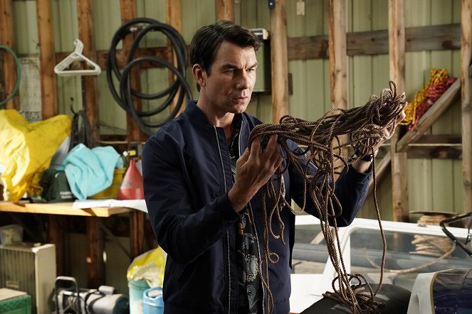 Carter - Season 2 - Harley Gets Replaced - Photos - Jerry O'Connell