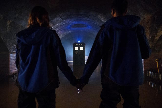 Doctor Who - Resolution - Photos