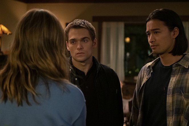 Light as a Feather : Le jeu maudit - …Thick as Thieves - Film - Dylan Sprayberry, Jordan Rodrigues