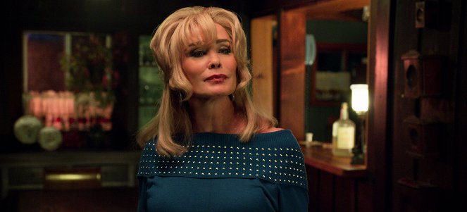 The Politician - The Assassination of Payton Hobart: Part 2 - Photos - Jessica Lange