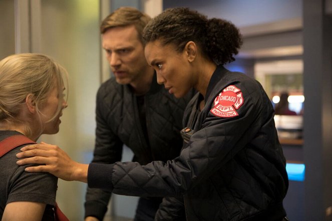 Chicago Fire - Season 8 - Sacred Ground - Photos - Annie Ilonzeh