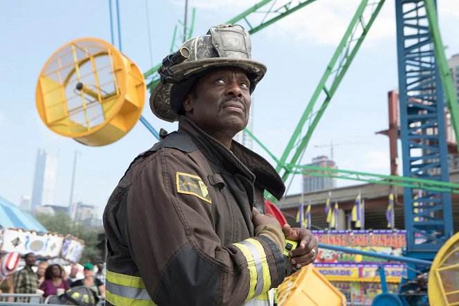Chicago Fire - Season 8 - Neúrodná půda - Z filmu - Eamonn Walker
