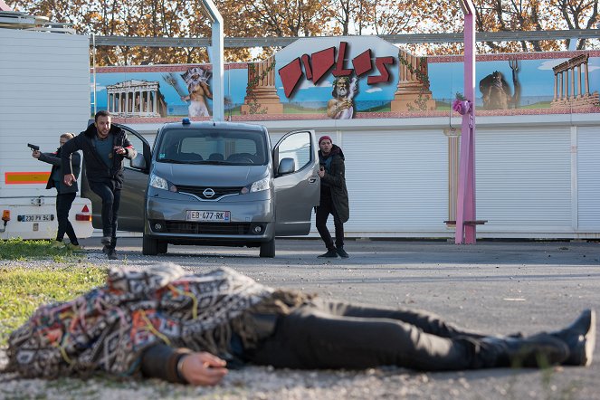 Candice Renoir - Season 6 - Der Tropfen, der das Fass zum Überlaufen bringt - Filmfotos - Raphaël Lenglet, Ali Marhyar