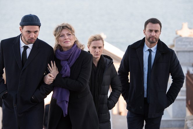 Candice Renoir - Season 6 - L'enfer est pavé de bonnes intentions - Film - Ali Marhyar, Cécile Bois, Yeelem Jappain, Raphaël Lenglet