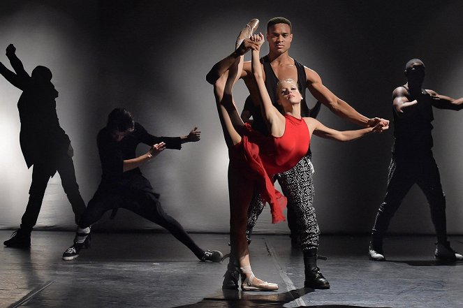 Free Dance - Film - Marcus Emanuel Mitchell, Keenan Kampa