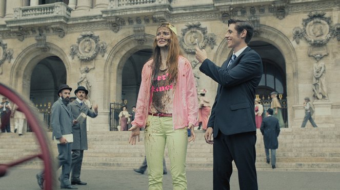 Megtalálsz Párizsban - Season 2 - L'instant d'après - Filmfotók - Hannah Dodd, Luca Varsalona