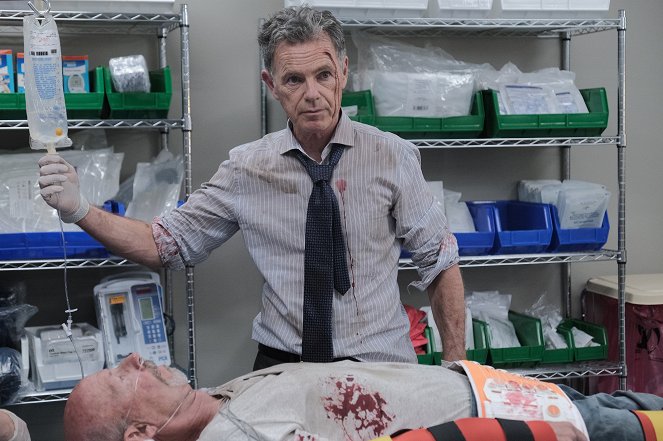 The Resident - Choice Words - Photos - Bruce Greenwood