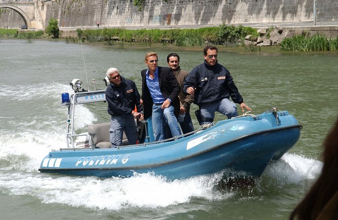 Il commissario Rex - Photos - Kaspar Capparoni, Fabio Ferri