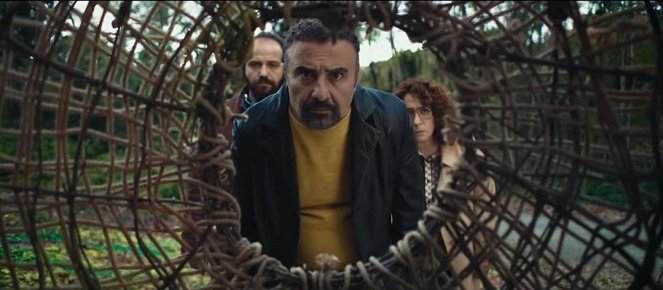 Cinayet Süsü - Z filmu - Mert Denizmen, Cengiz Bozkurt, Binnur Kaya