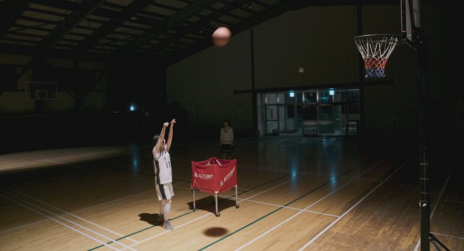 Hoop It Up - Kuvat elokuvasta