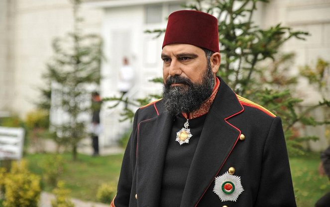 The Last Emperor: Abdul Hamid II - Episode 9 - Photos - Bülent İnal