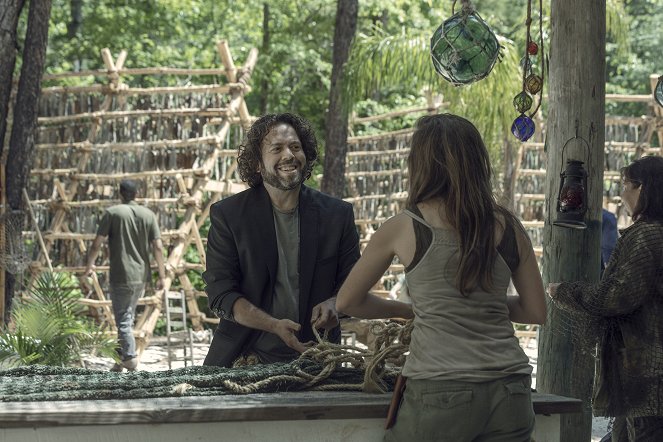 The Walking Dead - Season 10 - Lines We Cross - Photos - Dan Fogler