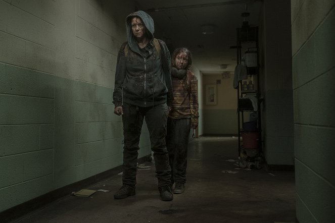 The Walking Dead - Mi vagyunk a világvége - Filmfotók - Samantha Morton, Havana Blum