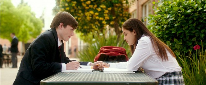 The Bachelors - Photos - Josh Wiggins, Odeya Rush