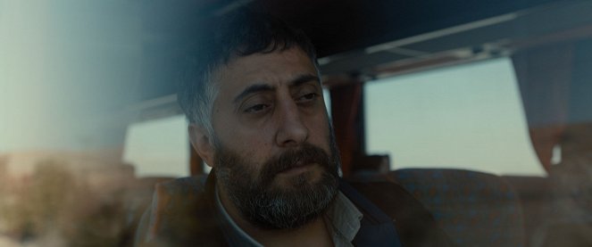 Al-Shafaq - De la película