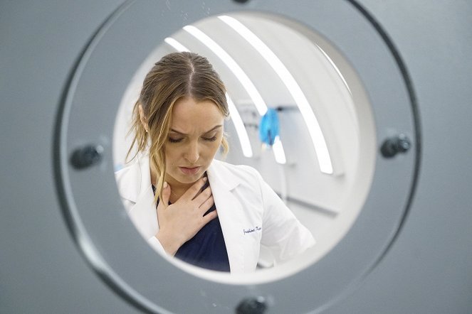 Grey's Anatomy - Breathe Again - Van film - Camilla Luddington