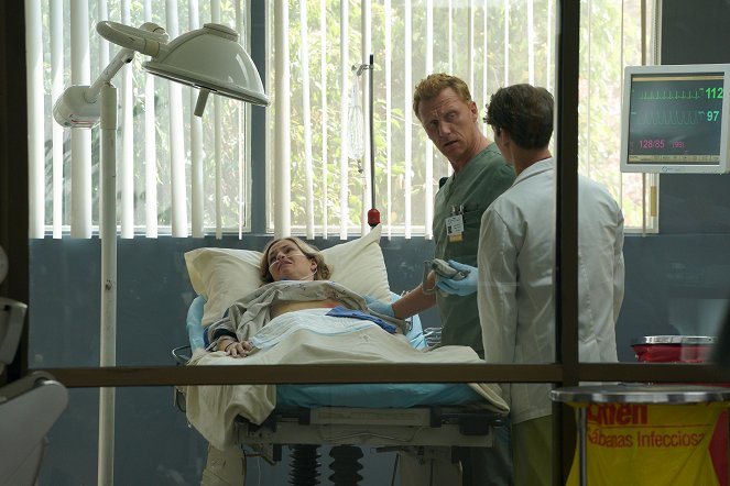 Chirurdzy - Nie pouczaj mnie - Z filmu - Hayley Chase, Kevin McKidd