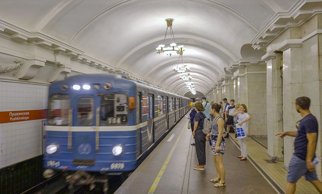 Křížem krážem Baltem - St. Petersburg - Z filmu