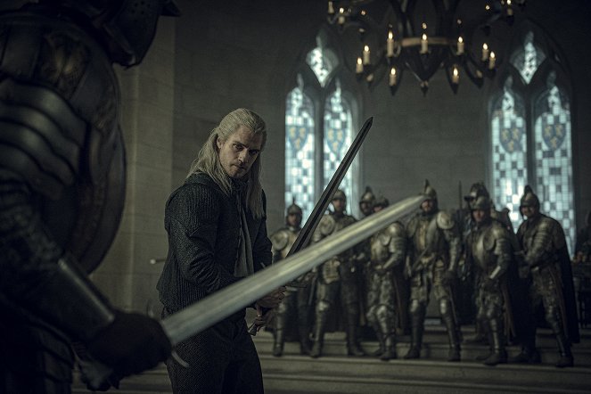 The Witcher - Of Banquets, Bastards, and Burials - Photos - Henry Cavill
