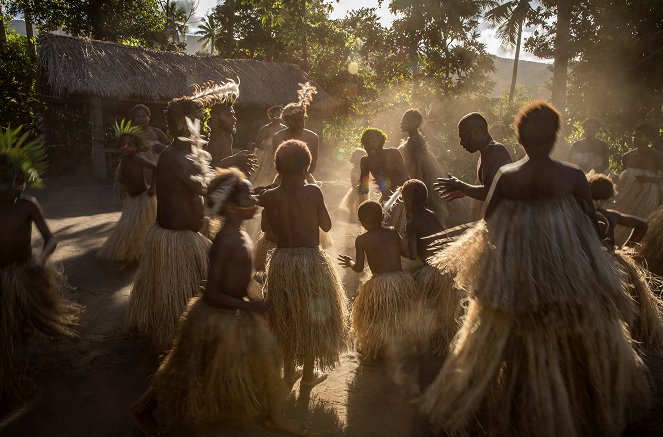 Photographes Voyageurs - Brésil, les danseuses du Yamurikuma - De la película