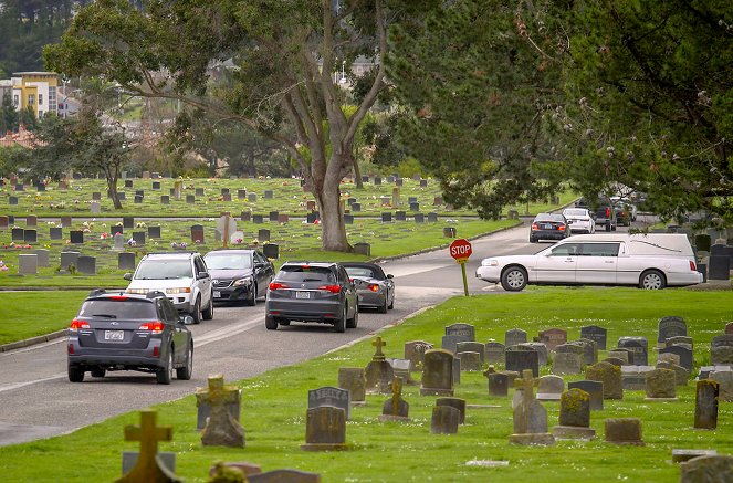 Zum Sterben schön! - Kaliforniens Friedhofsstadt Colma - Do filme