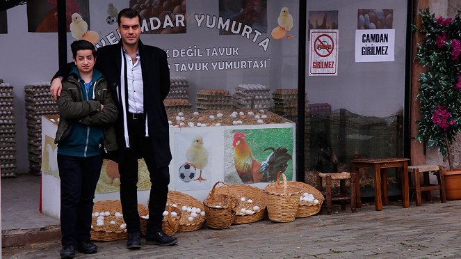 Şevkat Yerimdar - Camdan Format Atılır - Forgatási fotók - Özgürcan Çevik