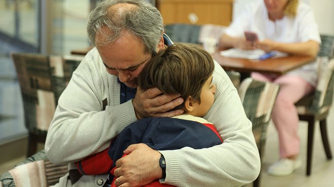 Kadın - Season 3 - Episode 2 - Filmfotos - Şerif Erol