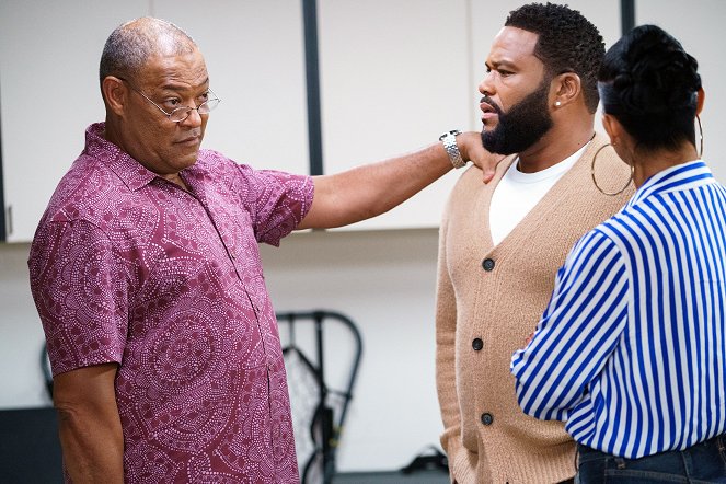 Black-ish - When I Grow Up (to Be a Man) - Photos - Laurence Fishburne, Anthony Anderson