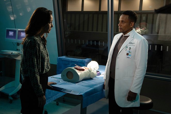 The Good Doctor - First Case, Second Base - Photos - Christina Chang, Hill Harper
