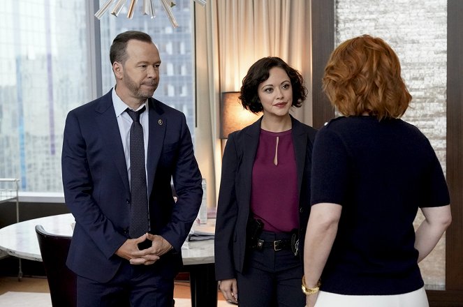 Blue Bloods - Crime Scene New York - Another Look - Photos - Donnie Wahlberg, Marisa Ramirez