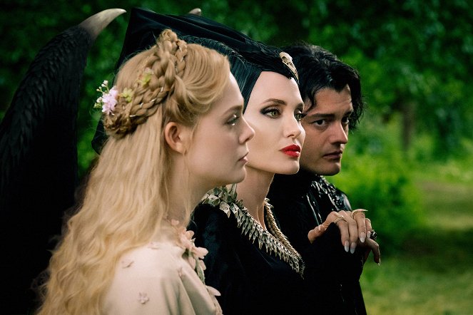 Maleficent - Mächte der Finsternis - Filmfotos - Elle Fanning, Angelina Jolie, Sam Riley