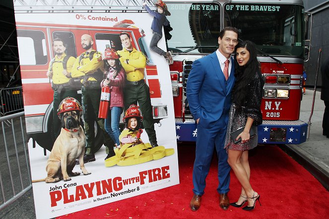 Chaos auf der Feuerwache - Veranstaltungen - "Playing with Fire" US Premiere at AMC Lincoln Square Theater on October 26, 2019 in New York