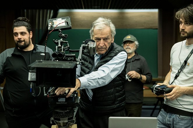 Adults in the Room - Tournage - Costa-Gavras