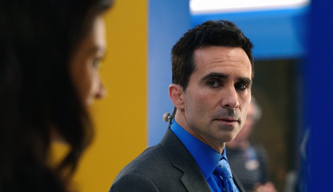 The Morning Show - Season 1 - A Seat at the Table - Photos - Nestor Carbonell