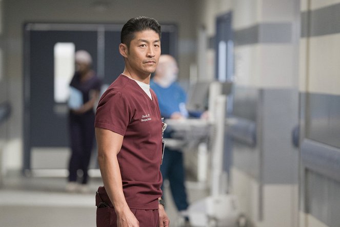 Chicago Med - Season 5 - Never Going Back to Normal - Photos - Brian Tee