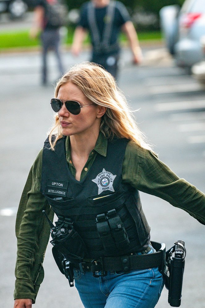 Chicago Police Department - Season 7 - La Fin justifie les moyens - Film - Tracy Spiridakos
