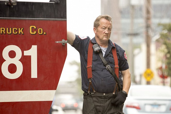 Chicago Fire - Season 8 - Připoutejte se - Z filmu - Christian Stolte
