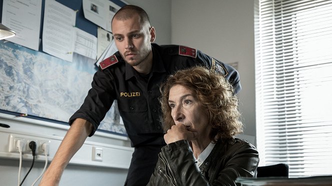Tatort - Baum fällt - Z filmu - Michael Glantschnig, Adele Neuhauser