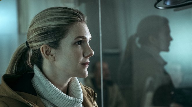 Fractured - Z filmu - Lily Rabe