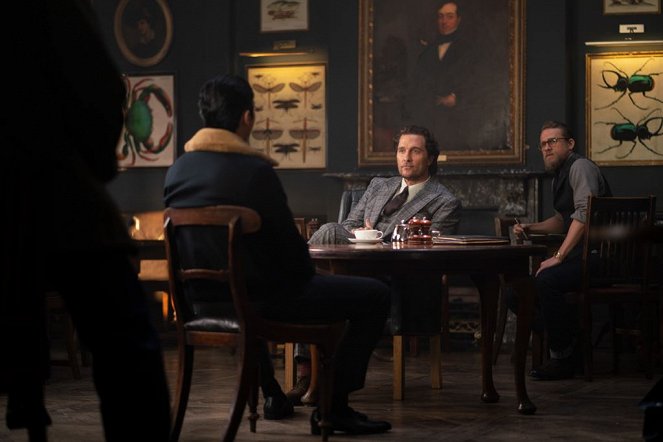 The Gentlemen: Los señores de la mafia - De la película - Matthew McConaughey, Charlie Hunnam