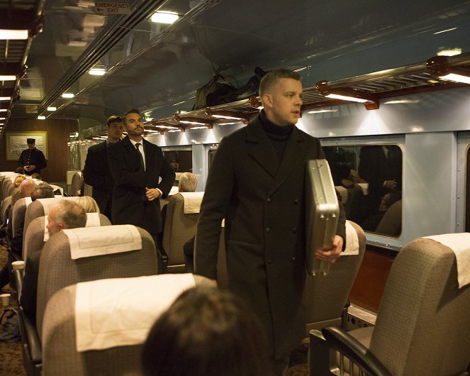 Quantico - Bullet Train - Photos - Russell Tovey