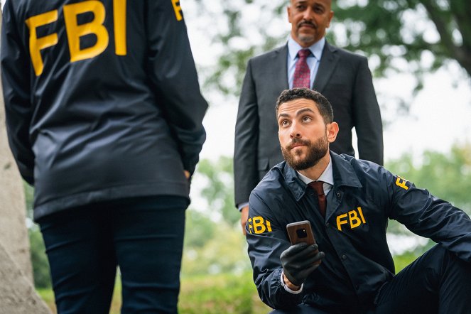 FBI: Special Crime Unit - Season 2 - Outsider - Photos - Zeeko Zaki, Dion Graham