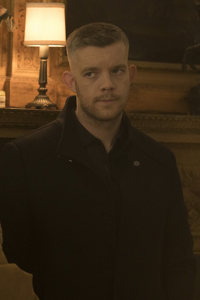 Quantico - No Place Is Home - Van film - Russell Tovey